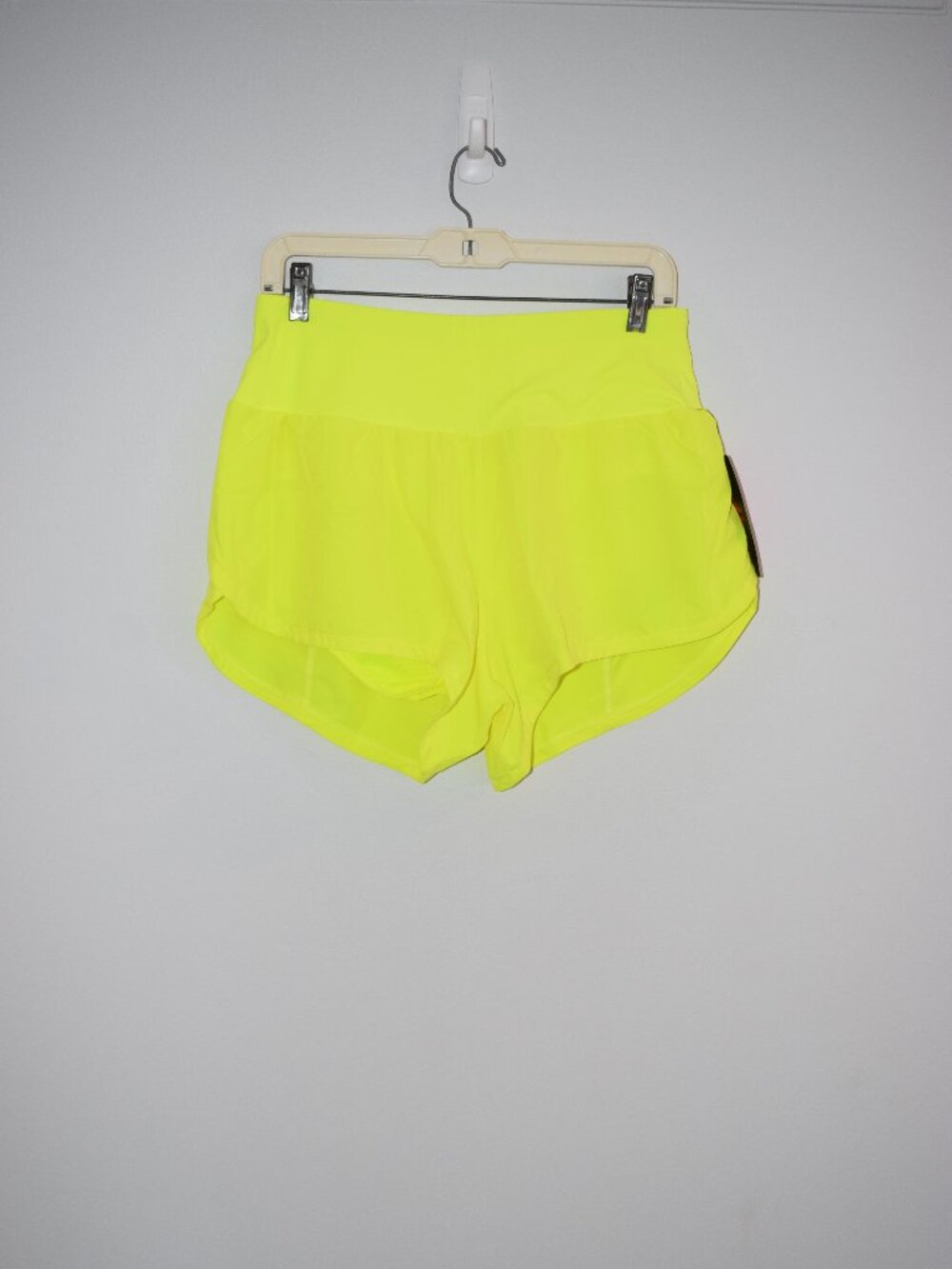 NWT Neon Yellow lined running shorts.  TGP The Gym People size Large